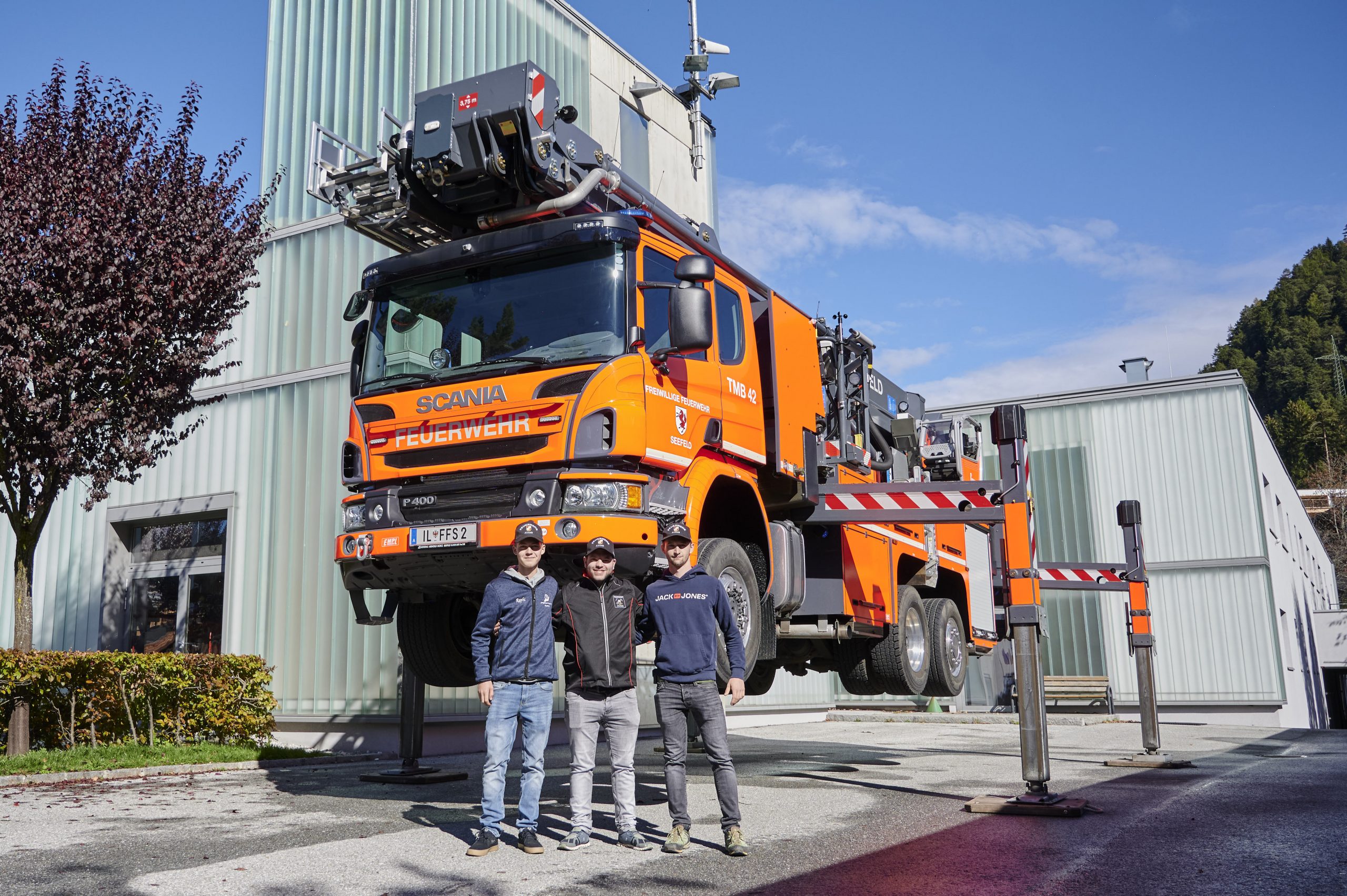 Mehr über den Artikel erfahren Besichtigung anderer Feuerwachen